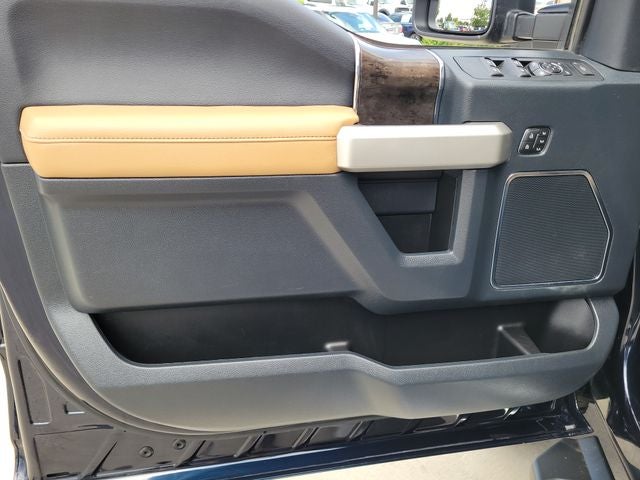 2022 Ford F-350 Lariat