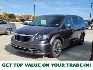 2015 Chrysler Town &amp; Country S