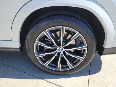 2023 BMW X6 xDrive40i