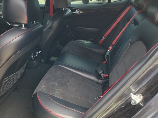 2023 Kia Stinger GT2