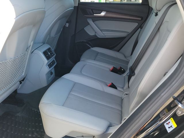 2021 Audi Q5 45 Prestige quattro