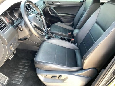 2021 Volkswagen Tiguan SE R-Line Black