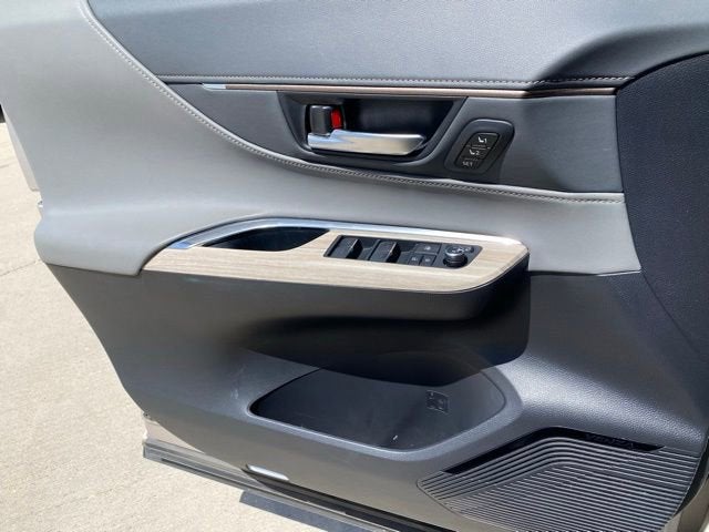 2021 Toyota Venza XLE