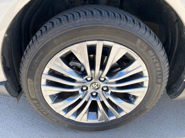 2021 Toyota Venza XLE