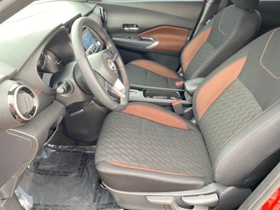 2023 Nissan Kicks SR