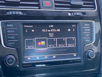 2017 Volkswagen Golf GTI SE