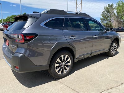 2025 Subaru Outback Touring