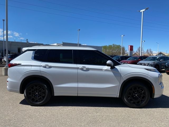 2022 Mitsubishi Outlander SEL