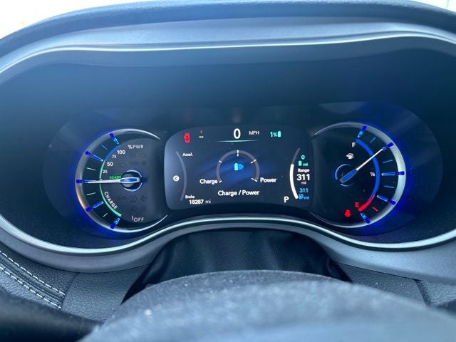 2024 Chrysler Pacifica Hybrid Select S Appearance