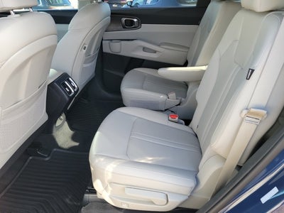 2025 Kia Sorento X-Line EX
