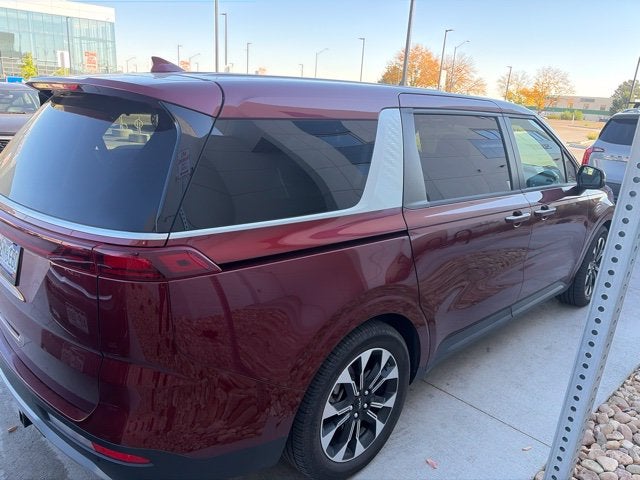 2023 Kia Carnival EX
