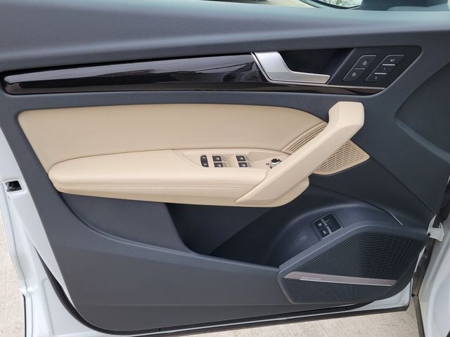 2020 Audi Q5 e 55 Premium Plus quattro