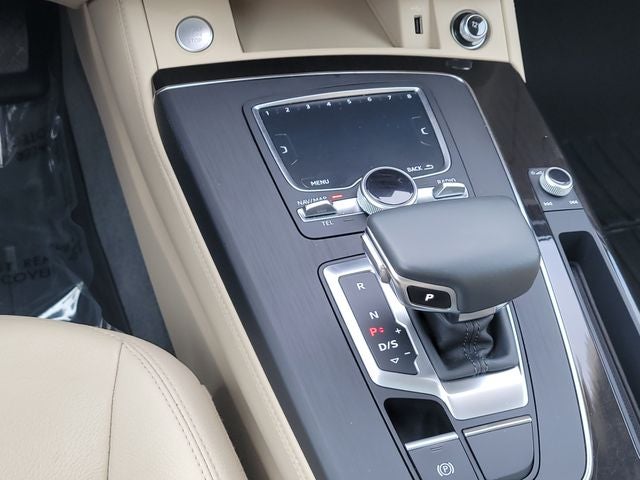 2020 Audi Q5 e 55 Premium Plus quattro