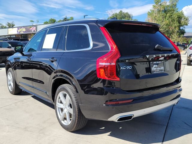 2021 Volvo XC90 T6 Momentum