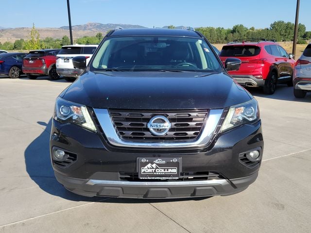 2017 Nissan Pathfinder SL