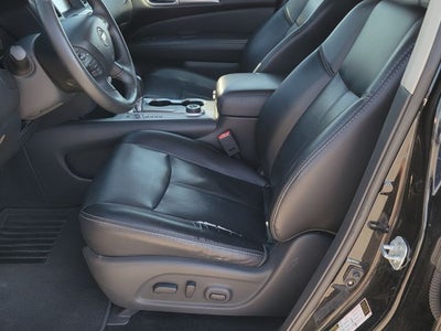 2017 Nissan Pathfinder SL